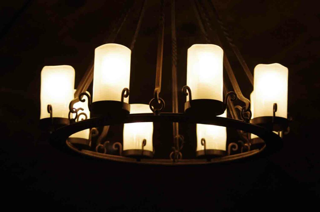 Candle Chandelier 1.jpg