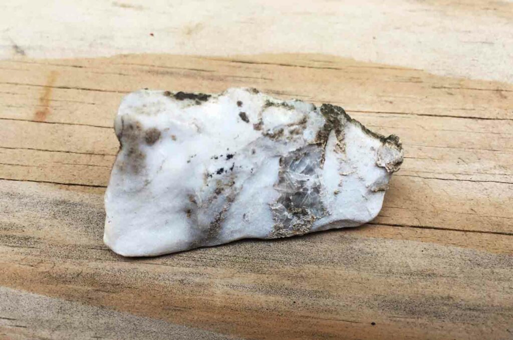 Whiterockwithcrystals