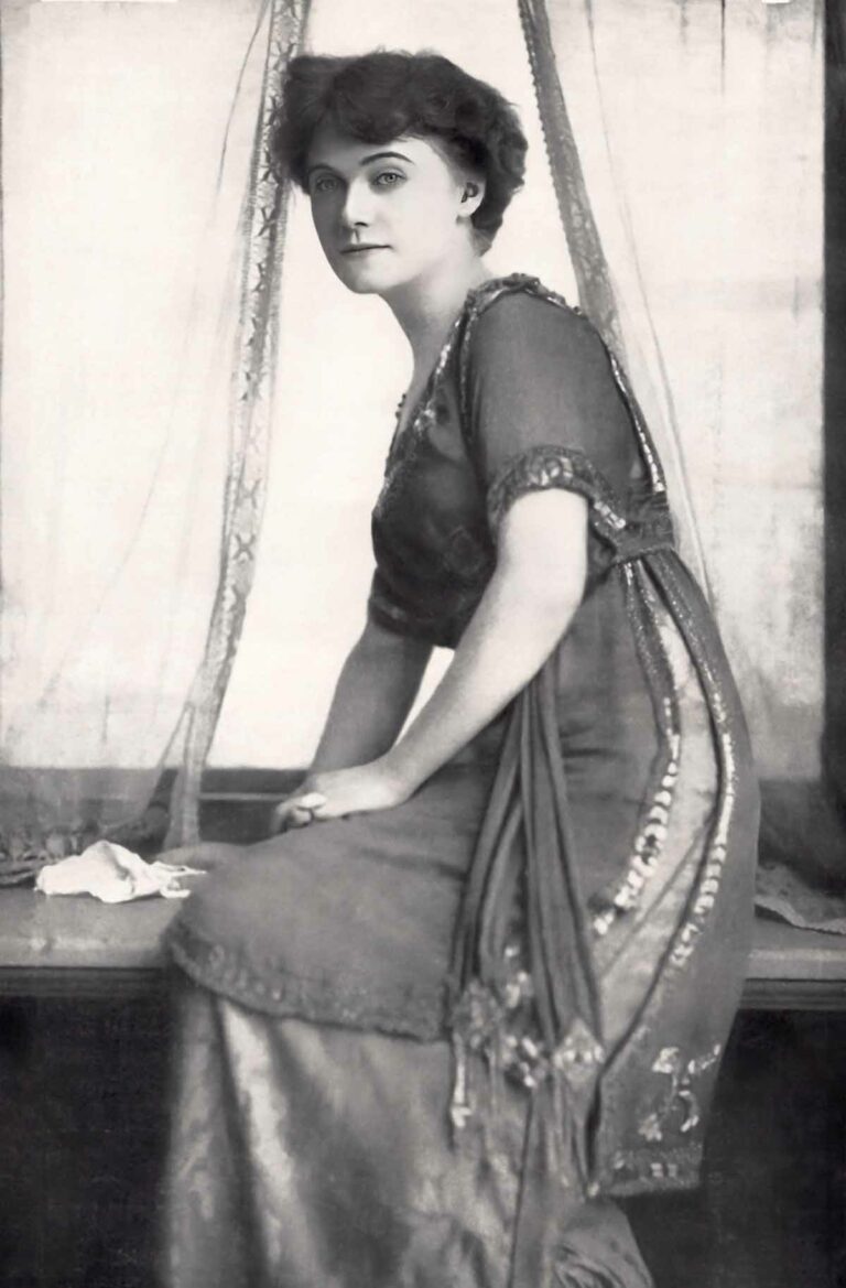 Edna Baker